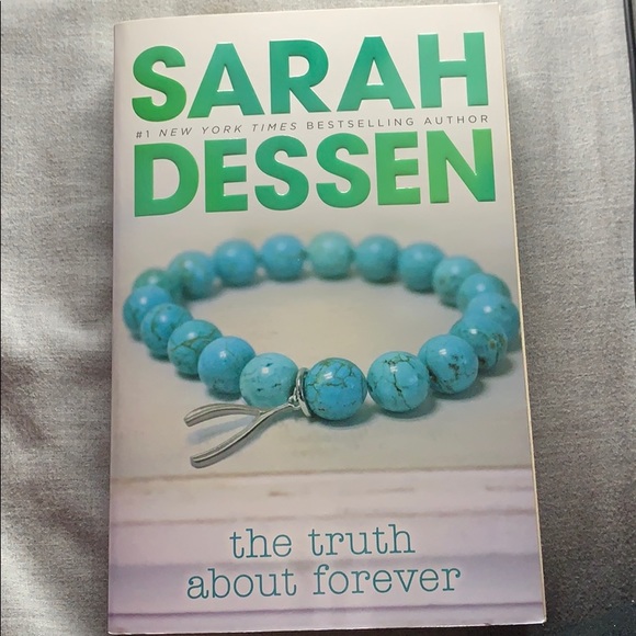 YA Novel: The Truth About Forever by Sarah Dessen - Picture 1 of 1